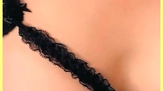 Wifey Flashes Her Perfect Amazing Ass for Enjoyment