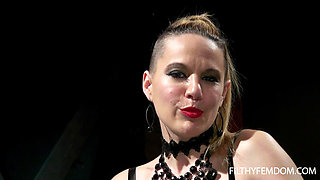 Robin Ray's Blowjob Training Featuring Robin Ray