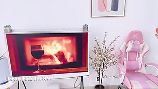 Seductive Solange Sun and Solange - model scene - Life Selector