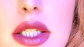 Redhead MILF Dirty-talks & Teases Her Sexy Lips and Horny Face