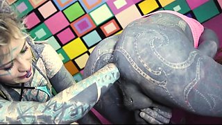 ZFilmz Anuskatzz And Lily Lu Fists And Gapes FETiSH