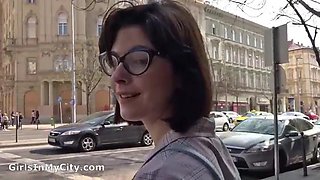 College Teen Sara Talk to Deep Anal Casting