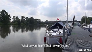 Jaw-dropping czech amateur is paid currency to cheat on her bf in public