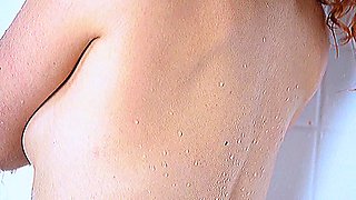 Cute amateur brunette naughty in solo jerking show on camera