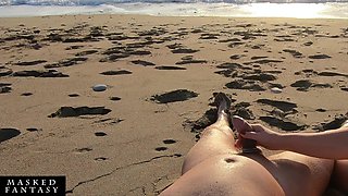 Beach Handjob: Beauty in Bikini Makes Him Get a Huge Cumshot at the Beach