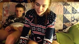 Amateur Webcam Teen Masturbates And Teases