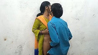 18+ Hot Girlfriends Dance Class Sex Videos in HD with Hindi Audio