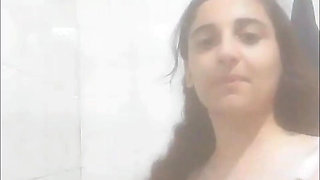 My Czn Having Fun in Bathroom on Video Call