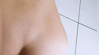 Blonde tight pussy babe solo toy fun in glamour masturbation