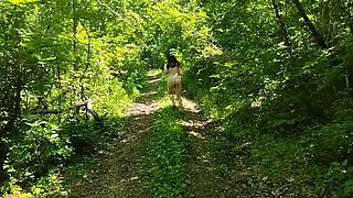 Naked Run in the Forest: Amateur Russian Girl Flashes Pussy and Big Ass Doggy Style