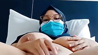 Sange Berat Plug Until It Melts