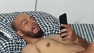 I Masturbate and My Stepmother Helps Me with Good Oral Sex