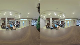Chloe Temple Christmas Vr Part Two - Boyfriend Catches Perfect Body Blonde Cheating