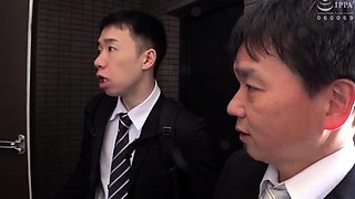 Japanese girl fingered and toyed