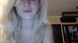 Smoking hot blonde squirts all over her brand new macbook: Big Tits, Amateur  Milf Porn