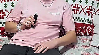 Horny Husband Caught Wife Washing Her Hair in the Bathroom so He Fucked Her From Behind