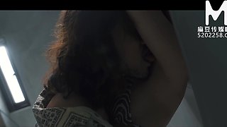Trailer-Paradise Island-Li Rong Rong-Wa Nuo-Guan Ming Mei-MDL-0007-two-Hottest Original Asia Porno Movie