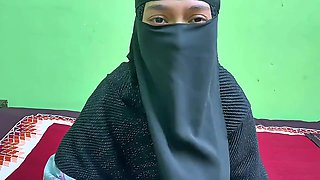 Bhabhi What Are You Doing ? Im Watching Everything