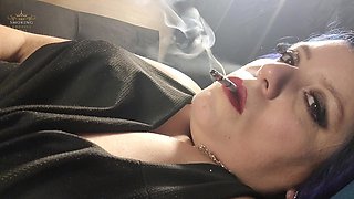 Sgl027 - Smoking in My Bed