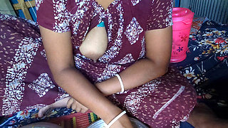 Rani Bhabhi Eating Rice to Naked