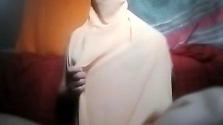 Indian Home Webcam Faking Desi Girl Sex
