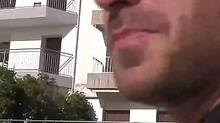 Vacation Flirt Uninhibited Fucking on the Beach