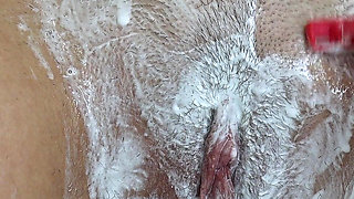 Shaving a Hairy Pussy with a Trimmer and a Razor with Shaving Foam! Runway! Close-up!