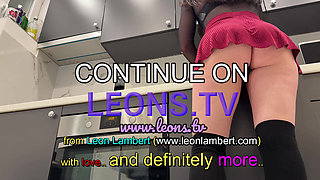 Big ass hot brunette babe shows her panties under her cut mini skirt