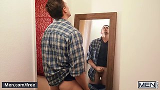 Friendsgiving - Meeting with Nate Grimes and his friends ends in a wild and raw gay party - Men