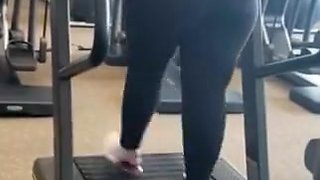 Candid Latina BBW in Gym Heavy Ass