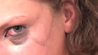 Deeptthroat teen casting