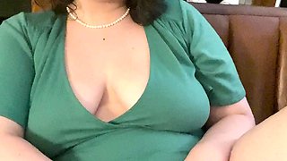 Leann amateur beautiful brunette with big boobs