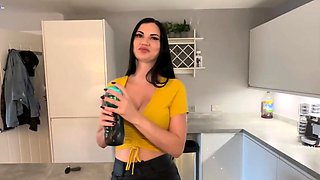 Jasmine Jae - BABYSITTER BANGS THE VIRGIN