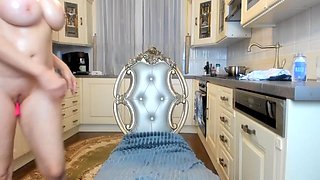 Hottt kitchen milf: Big Tits, Amateur  Blonde Porn