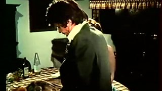 Classic XXX - Entre Aussi Par Derrière (1979)