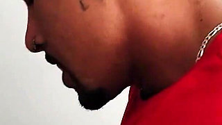 BBW Trapped in the Closet, the Experienced Rescuer Gave Attention