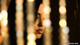 Eleganxia video with enticing hottie from Eleganxia