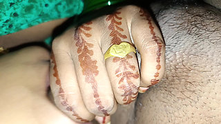 Bhabhi ke muh me lund dal diya