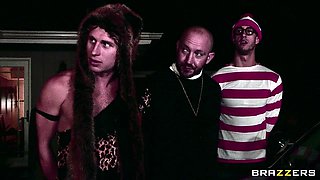 Trick Or Treat Or Bukkake With Chris Strokes, Michael Vegas, Alexis Ford, Will Powers - Brazzers