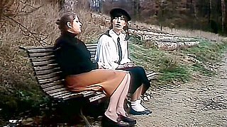 Julia Perrin, Dominique Saint Claire And Cathy Stewart - La Pension Des Fesses Nues (1980)