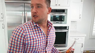 Mother-In-Law™S Sunday Sauce With Van Wylde, Richelle Ryan - Brazzers