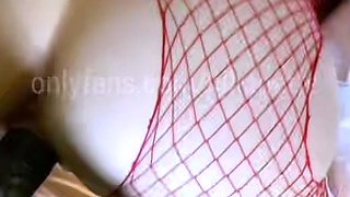 Brunette seductress working her big boobs and hot ass