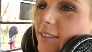 Blonde party girl loves outdoor fucking