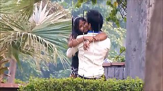 Indian Couple Love In Public - Indian Hidden Cams