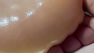 Beautiful Oiled Soles Cum on Feet