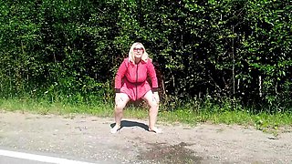 Golden Rain 90- Piss in Road.