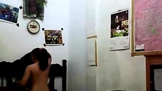 Indonesian Babe Orgasms on Fucking Machine