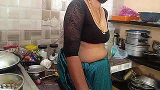 Housewife kitchen fucking