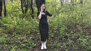 Risky masturbation in a park via video call
