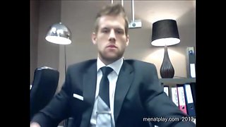 David Jones' Raw Webcam - MENatPLAY
